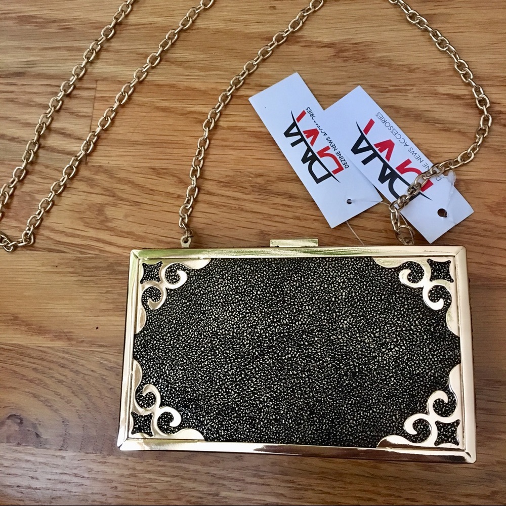 NWT crossbody handbag in gold frame